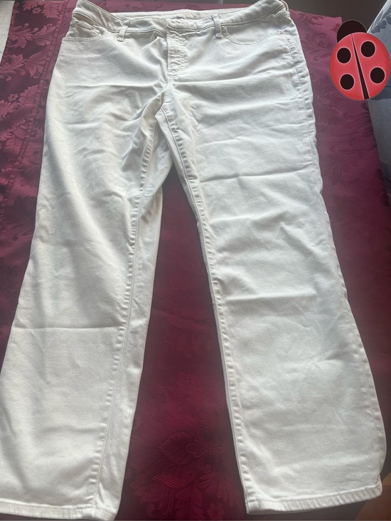 Chico's Denim - So Slimming Ivory Women’s Ankle Girlfriend Jeans - Chico’s 3/16